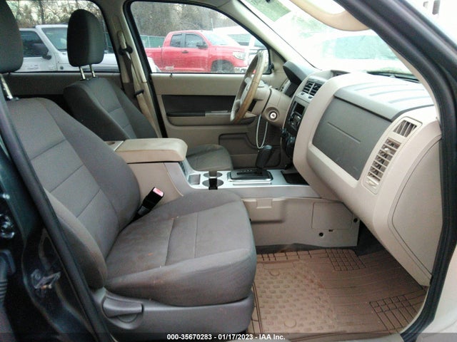 2009 FORD ESCAPE XLT VIN: 1FMCU03729KC46751