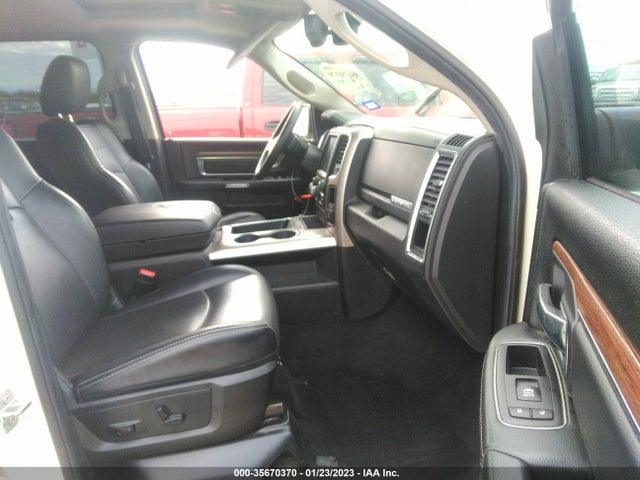 2016 Ram 1500, VIN: 1C6RR6NT3GS327016