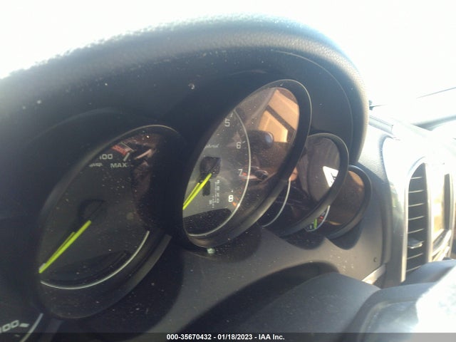 2016 Porsche Cayenne, VIN: WP1AE2A2XGLA60876