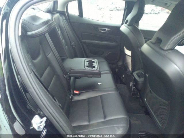 7JRA22TK2KG017367 Volvo S60 Momentum