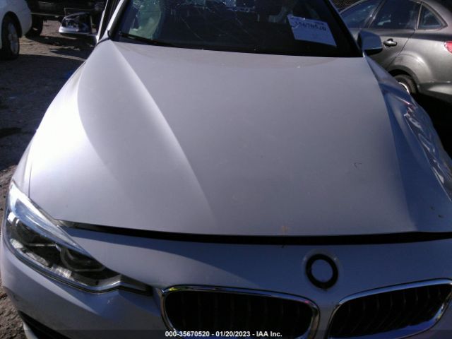 WBA8B9G34HNU53664 BMW 3 Series 330i