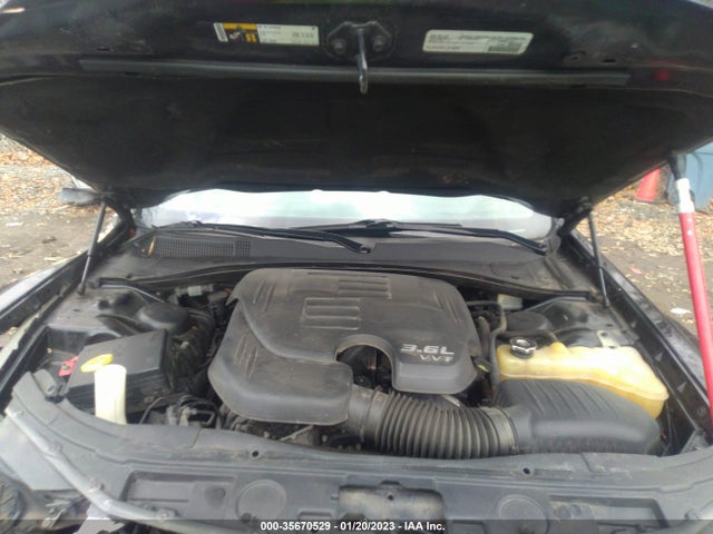 Chrysler 300 300c 2016 2C3CCAKG9GH170789 Image 10