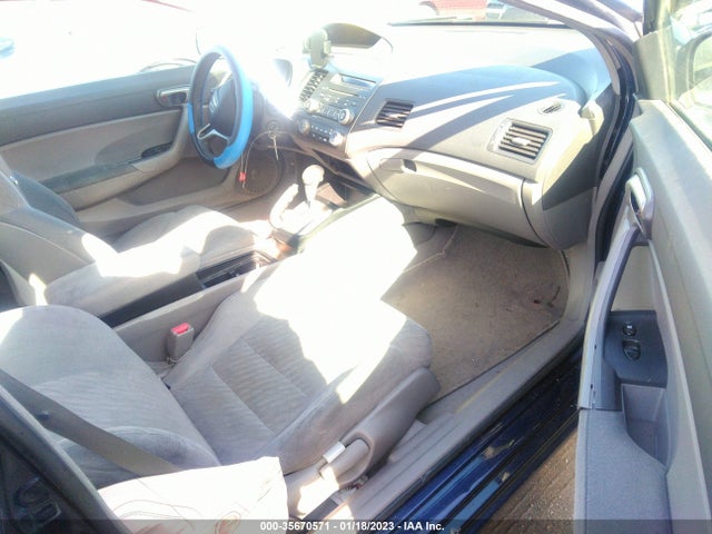 2010 HONDA CIVIC CPE LX VIN: 2HGFG1B69AH522363