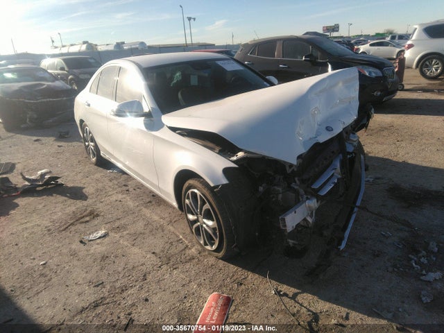 2016 Mercedes-Benz C-Class, VIN: 55SWF4KB7GU138661