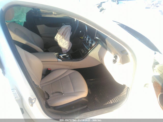 2016 Mercedes-Benz C-Class, VIN: 55SWF4KB7GU138661
