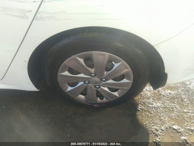 2018 KIA RIO LX VIN: 3KPA24AB6JE080242