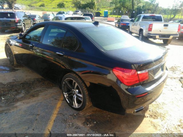 WBAKA8C56CCY37539 BMW 7 Series 750i