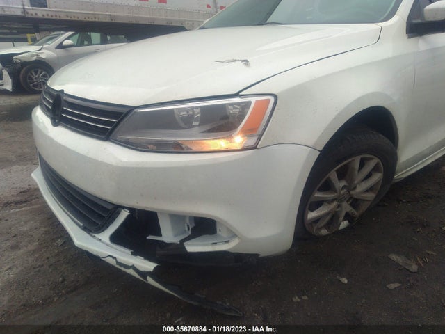 2013 VOLKSWAGEN JETTA SEDAN SE W/CONVENIENCE/SUNROOF VIN: 3VWDP7AJ6DM448496