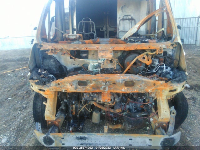 3C6TRVDD8GE107464 RAM Promaster Cargo Van