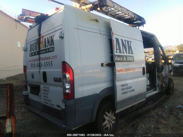 3C6TRVDD8GE107464 RAM Promaster Cargo Van
