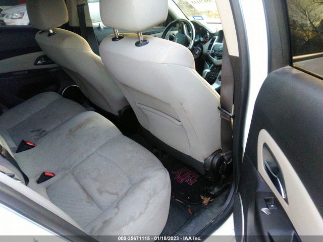 Chevrolet Cruze 1lt 2014 1G1PC5SBXE7234848 Image 9