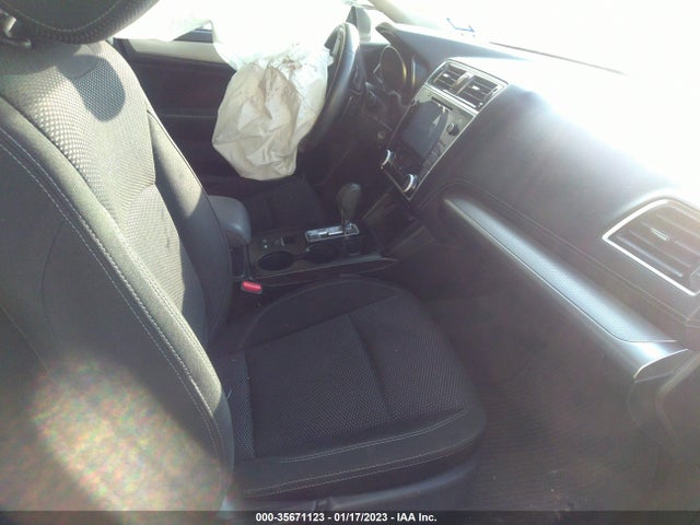 Subaru Outback Premium 2018 4S4BSADC0J3238861 Image 5