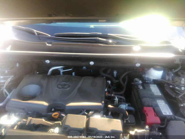 2021 TOYOTA RAV4 XLE VIN: 2T3W1RFV5MC133256