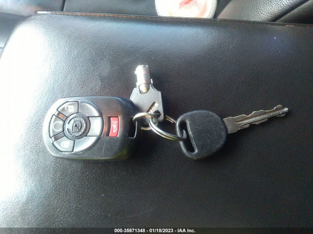 Cadillac STS 2007 1G6DW677570145876 Image 3