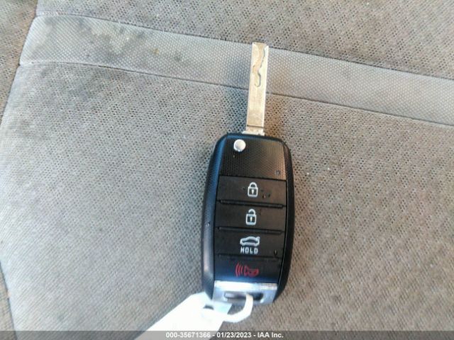 5XXGT4L39GG108497 KIA Optima Lx