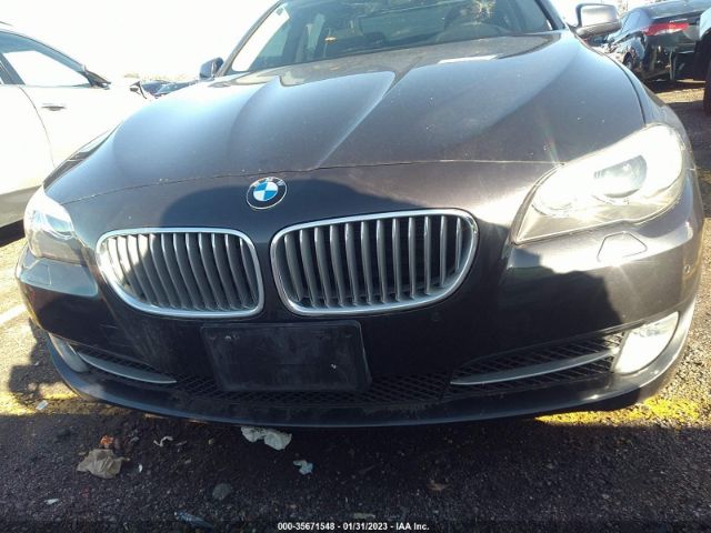 WBAFR9C56BC617414 BMW 5 Series 550i