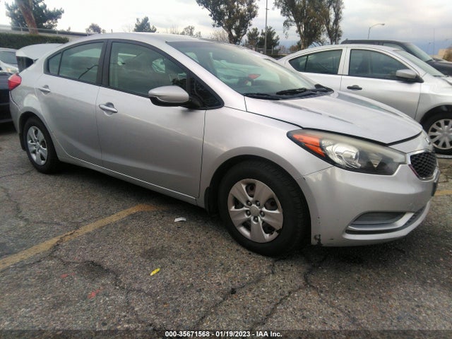2015 Kia Forte, VIN: KNAFK4A68F5263750