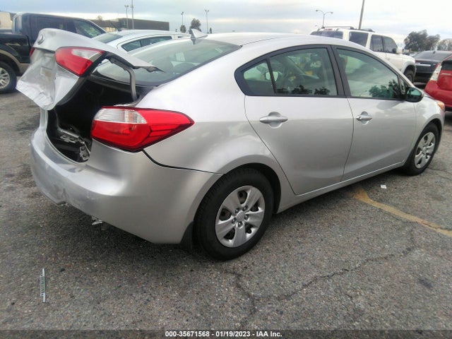 2015 Kia Forte, VIN: KNAFK4A68F5263750