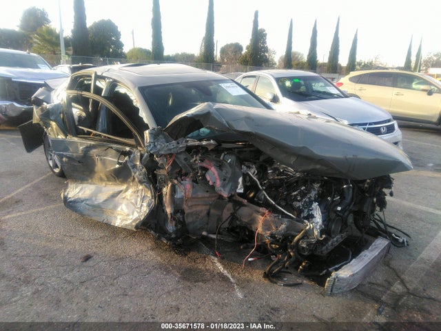 WAUB4AF44KA029475 Audi S4 Premium Plus