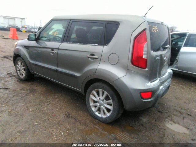 2012 KIA SOUL VIN: KNDJT2A61C7410201