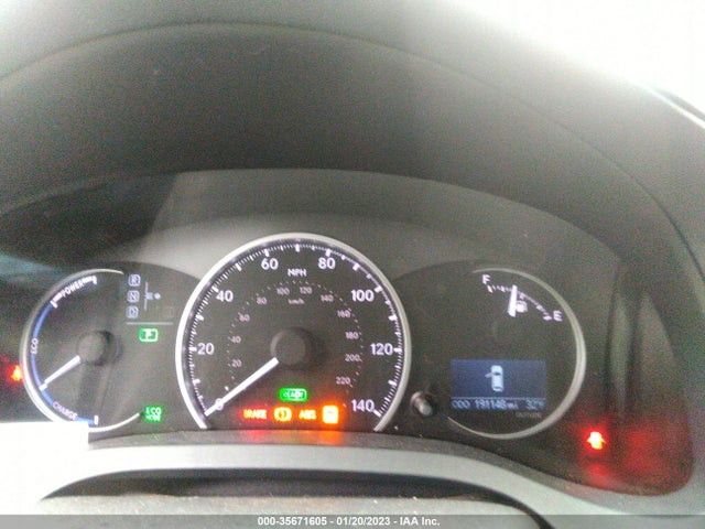 Lexus CT 200H 2012 JTHKD5BH8C2105034 Image 8