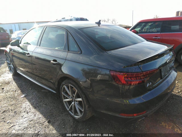 Audi A4 Premium Plus 2018 WAUENAF42JA185796 Image 3