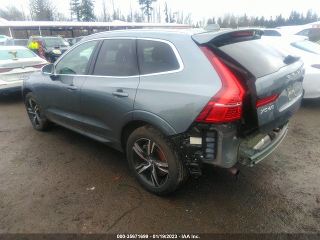 2018 Volvo XC60, VIN: LYVA22RM8JB087117