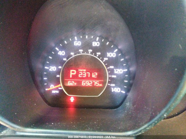 KNDJP3A52F7219022 KIA SOUL +