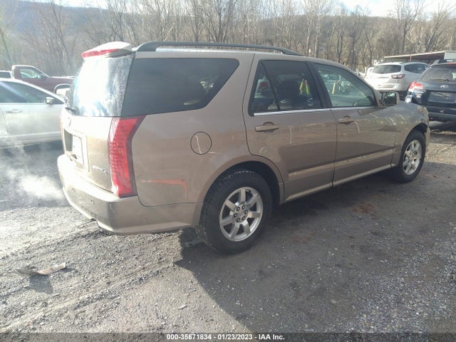 2007 CADILLAC SRX VIN: 1GYEE637270139456