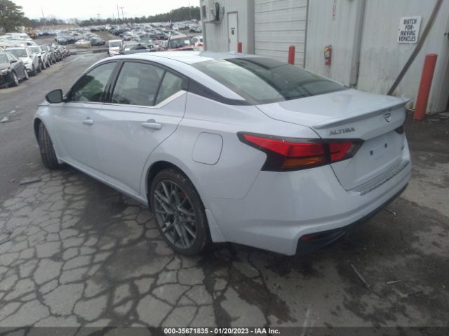 1N4AL4CVXPN329477 Nissan Altima 2.0 Sr