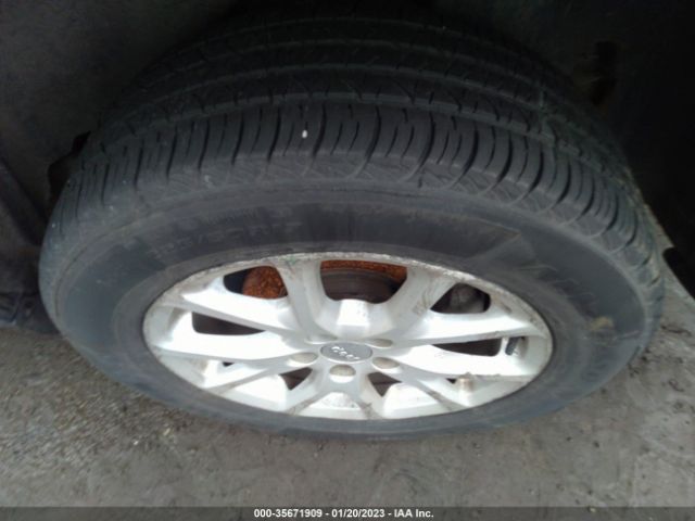 1C4PJLCB1GW363747 Jeep Cherokee Latitude