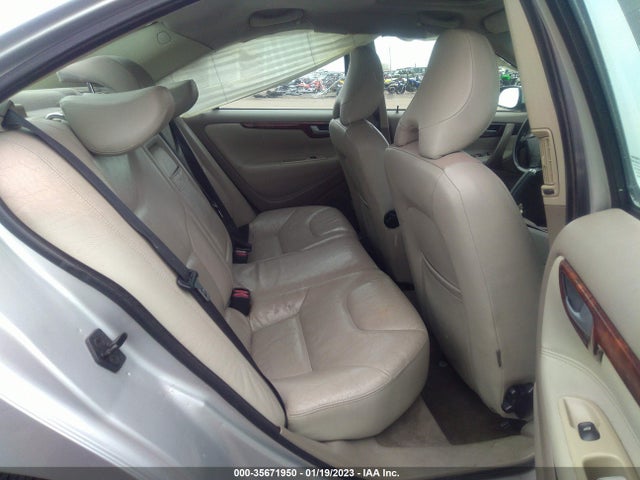 2005 VOLVO S60 VIN: YV1RS640552436427