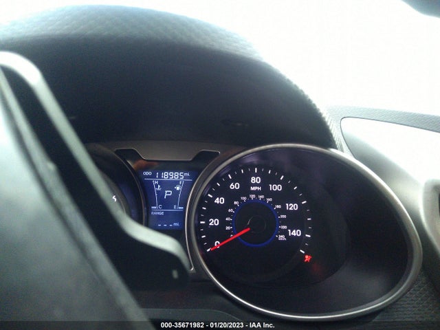 2013 HYUNDAI VELOSTER W/RED INT VIN: KMHTC6AD4DU157064