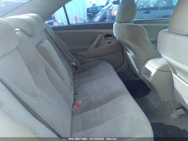 2011 TOYOTA CAMRY BASE VIN: 4T1BF3EK5BU686983