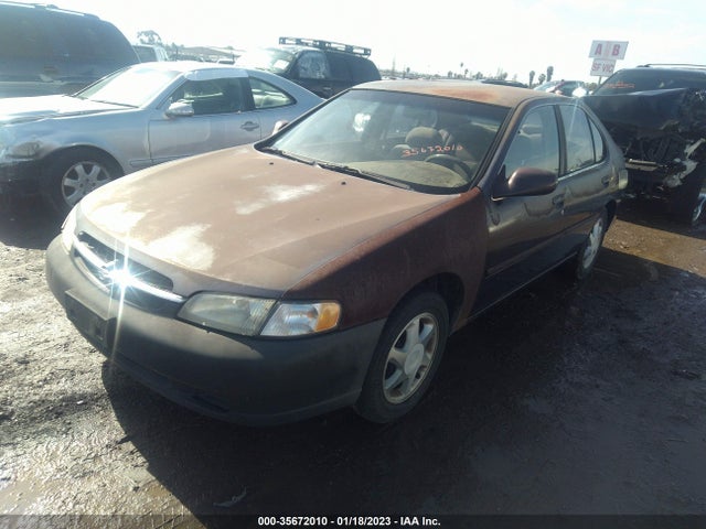 1998 NISSAN ALTIMA GXE VIN: 1N4DL01DXWC152357