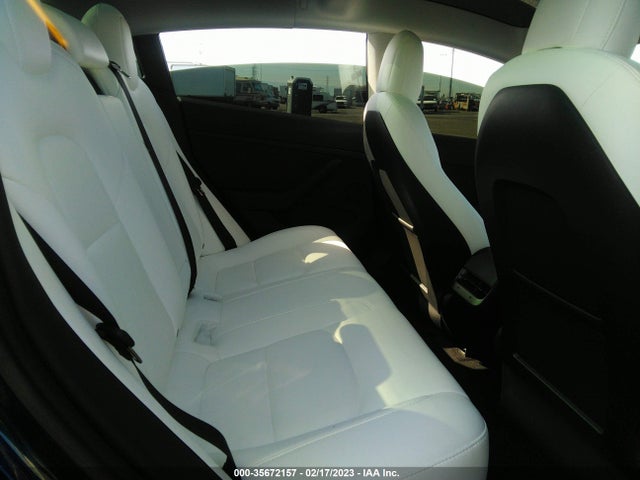 Tesla Model 3 Long Range 2022 5YJ3E1EB8NF358521 Image 9