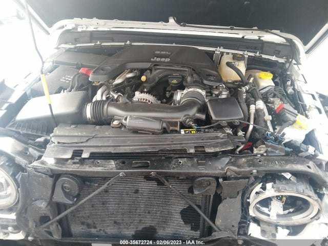 2018 Jeep Wrangler, VIN: 1C4HJXFG2JW123701