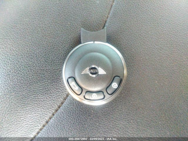 WMWSU3C58DT679913 Mini COOPER HARDTOP