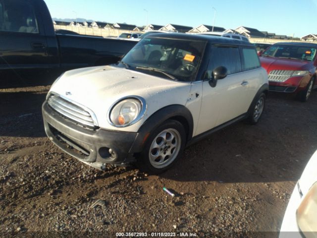 WMWSU3C58DT679913 Mini COOPER HARDTOP