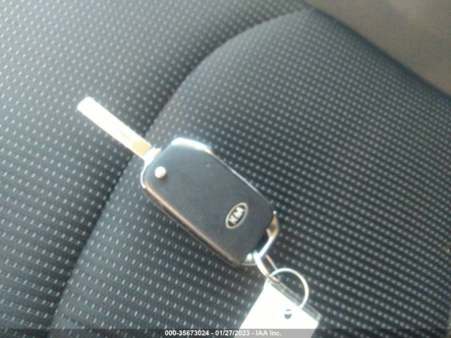 3KPF24AD2ME408042 KIA Forte Lxs