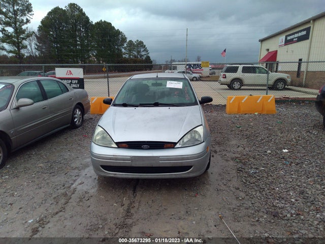 2000 FORD FOCUS LX VIN: 1FAFP33P4YW405650
