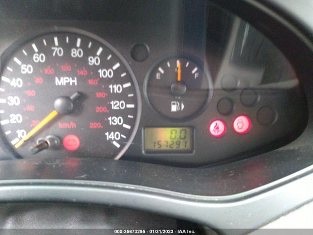 2000 FORD FOCUS LX VIN: 1FAFP33P4YW405650