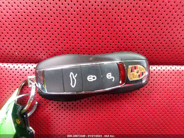 2017 Porsche 911, VIN: WP0AD2A96HS167190