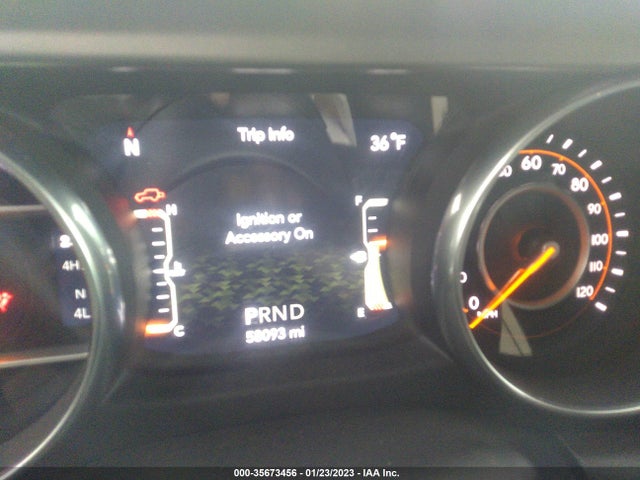 1C4HJXDN4JW277621 Jeep Wrangler Unlimited Sport S