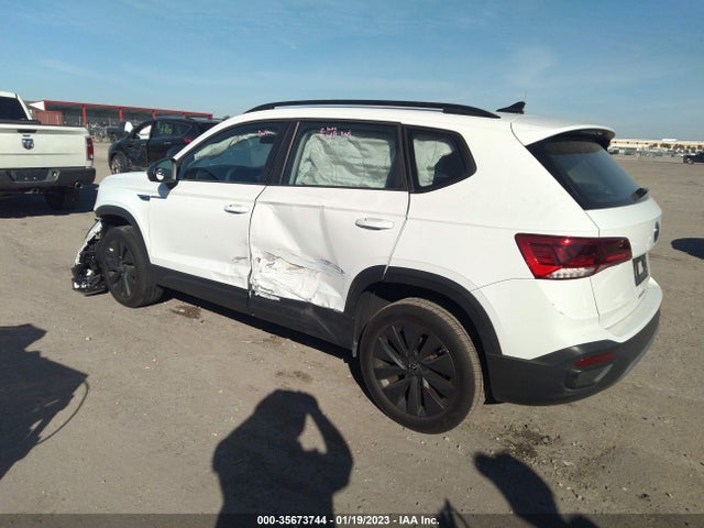 2022 Volkswagen Taos, VIN: 3VVCX7B26NM008741