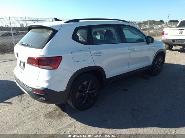 2022 Volkswagen Taos, VIN: 3VVCX7B26NM008741