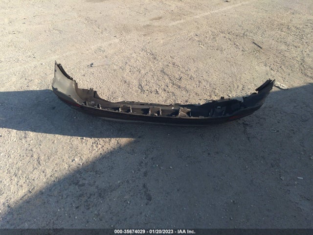 Volkswagen TAOS SE 2022 3VVRX7B22NM014322 Image 4