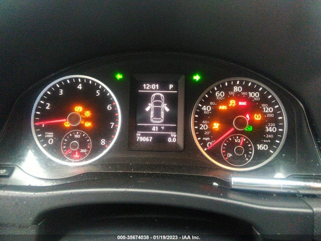 WVGBV7AX9FW087770 Volkswagen Tiguan R-line