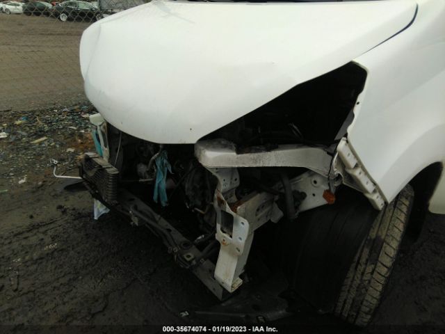 3N6CM0KN8EK694072 Nissan NV200 SV