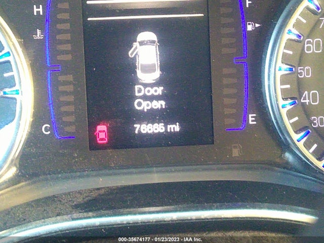 Chrysler 200 Limited 2015 1C3CCCAB0FN650355 Image 7